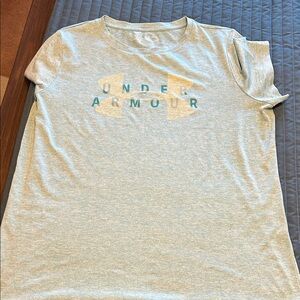 5 Under Armour Tees under armour Logo XL